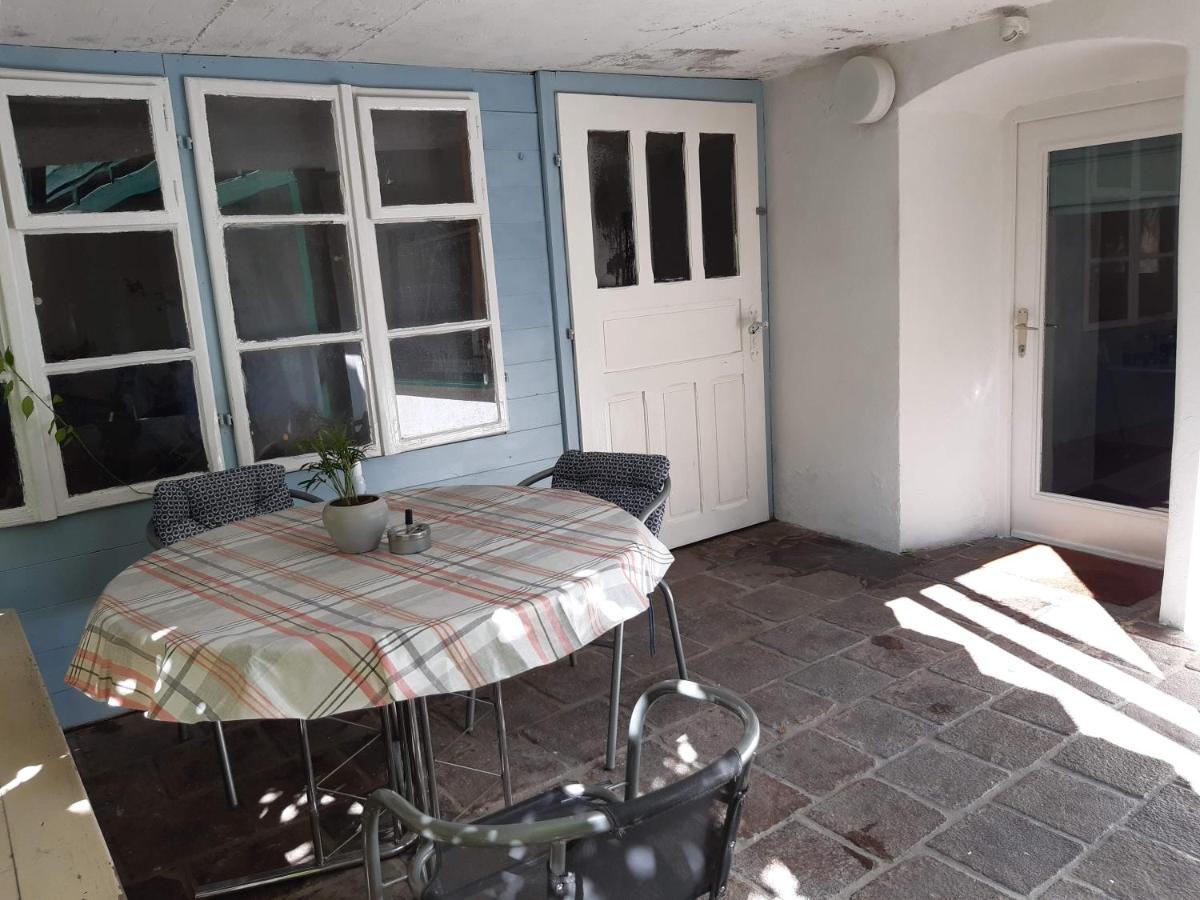Studio In Altstadthaus Sankt Veit an der Glan Buitenkant foto