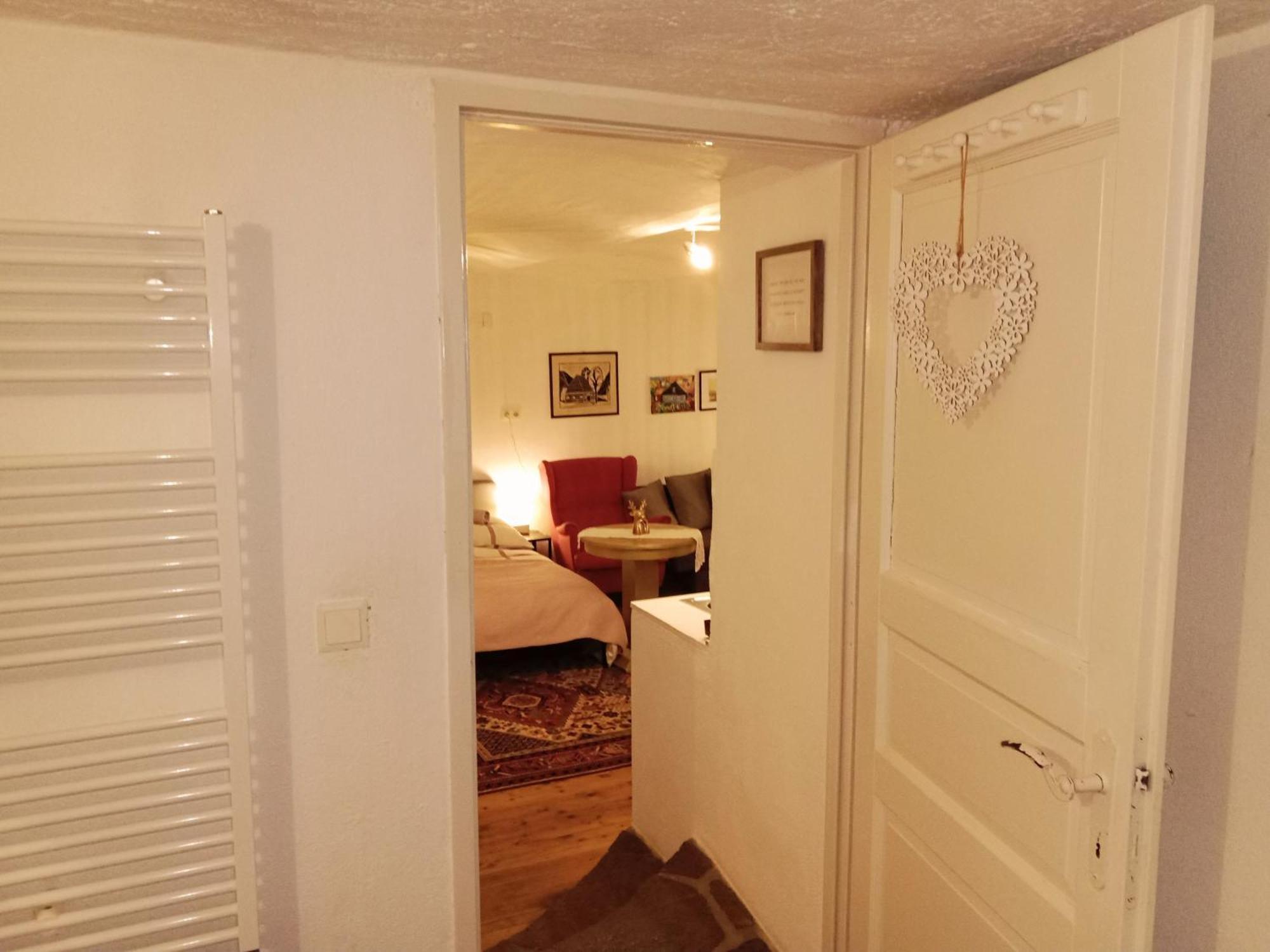 Studio In Altstadthaus Sankt Veit an der Glan Buitenkant foto